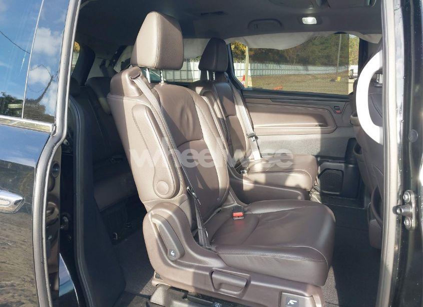 Photo 8 of 2019 Honda Odyssey ELITE (VIN 5FNRL6H91KB043819)