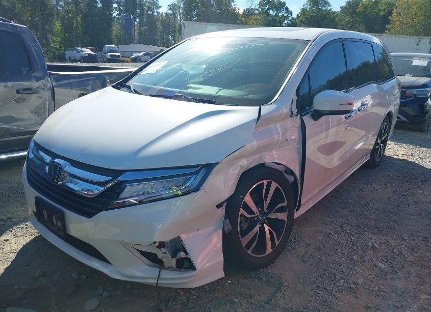 Photo 6 of 2019 Honda Odyssey ELITE (VIN 5FNRL6H91KB104022)