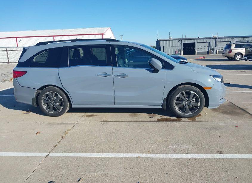 Photo 14 of 2024 Honda Odyssey ELITE (VIN 5FNRL6H91RB001130)