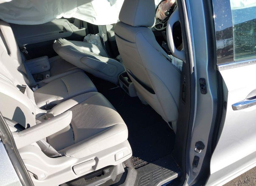 Photo 8 of 2020 Honda Odyssey ELITE (VIN 5FNRL6H92LB016047)
