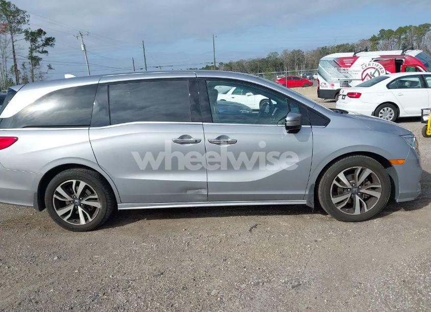 Photo 13 of 2020 Honda Odyssey ELITE (VIN 5FNRL6H92LB016209)