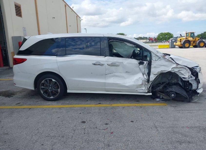 Photo 13 of 2023 Honda Odyssey ELITE (VIN 5FNRL6H92PB063021)