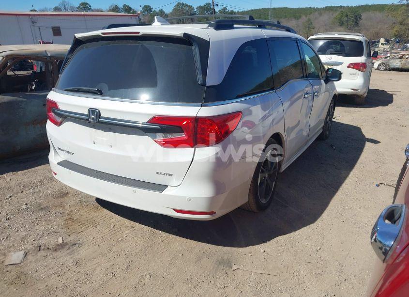 Photo 4 of 2024 Honda Odyssey ELITE (VIN 5FNRL6H92RB005249)