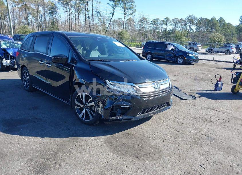 2018 Honda Odyssey ELITE (VIN 5FNRL6H93JB099730) main photo