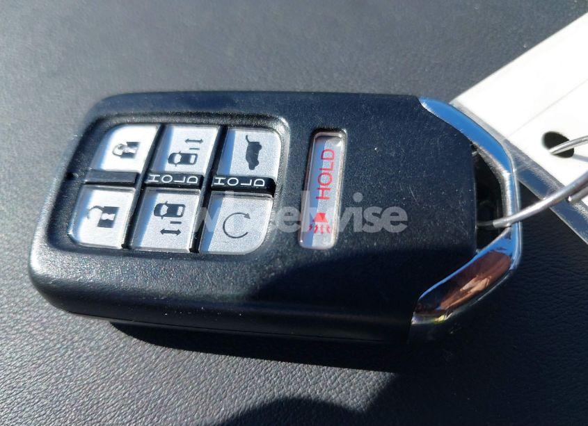 Photo 11 of 2018 Honda Odyssey ELITE (VIN 5FNRL6H93JB099730)