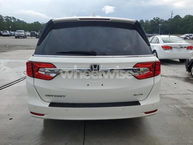 Photo 8 of 2018 HONDA ODYSSEY ELITE (VIN 5FNRL6H93JB111116)