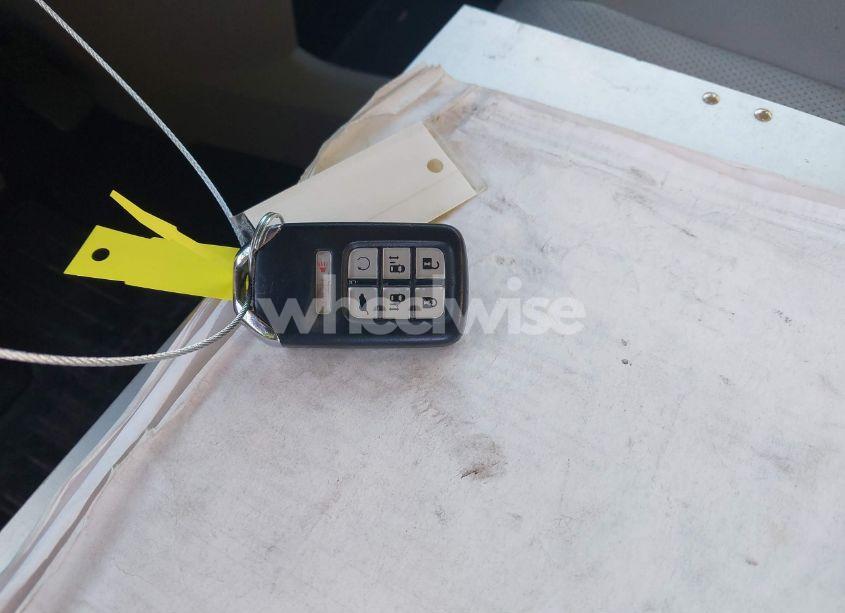 Photo 11 of 2018 Honda Odyssey ELITE (VIN 5FNRL6H94JB018640)