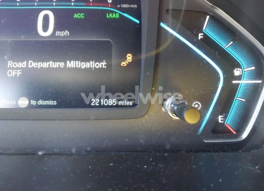 Photo 16 of 2018 Honda Odyssey ELITE (VIN 5FNRL6H94JB018640)