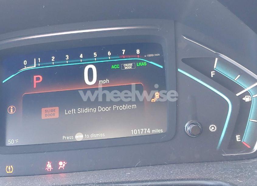 Photo 15 of 2018 Honda Odyssey ELITE (VIN 5FNRL6H94JB065862)