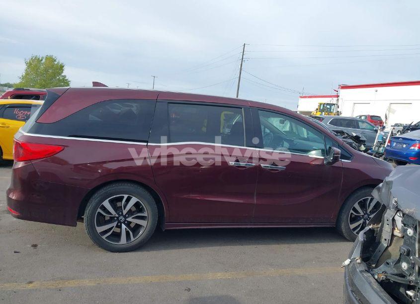 Photo 13 of 2018 Honda Odyssey ELITE (VIN 5FNRL6H94JB067479)