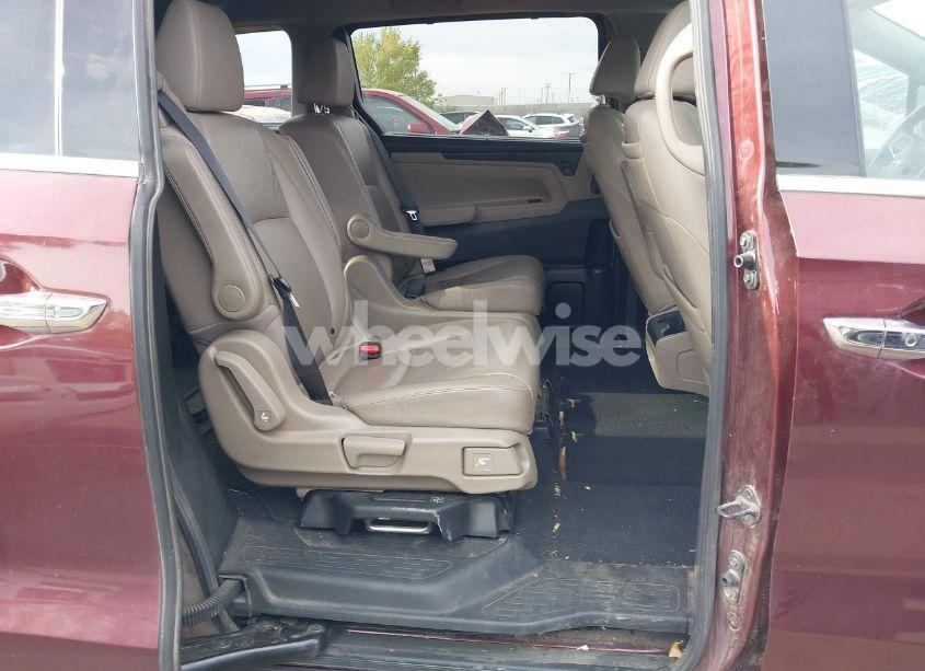 Photo 8 of 2018 Honda Odyssey ELITE (VIN 5FNRL6H94JB067479)