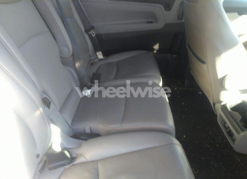 Photo 8 of 2018 Honda Odyssey ELITE (VIN 5FNRL6H95JB073176)