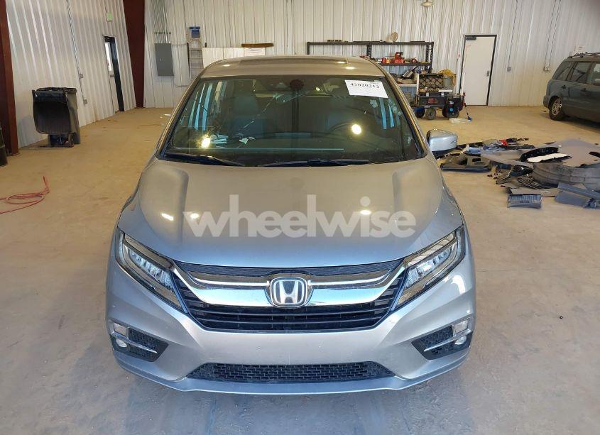 Photo 13 of 2018 Honda Odyssey ELITE (VIN 5FNRL6H95JB105236)