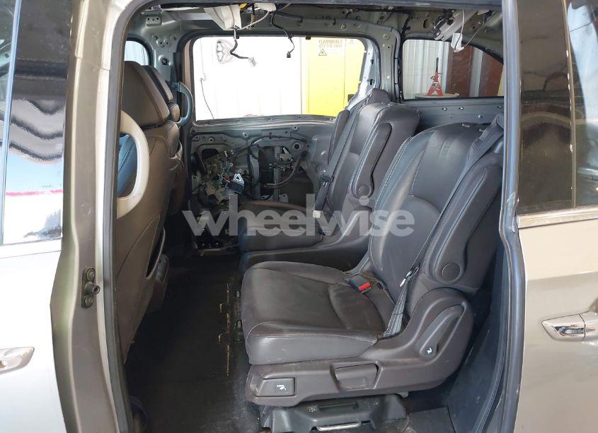 Photo 8 of 2018 Honda Odyssey ELITE (VIN 5FNRL6H95JB105236)