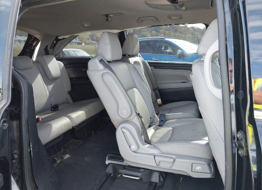 Photo 8 of 2020 Honda Odyssey ELITE (VIN 5FNRL6H95LB008685)