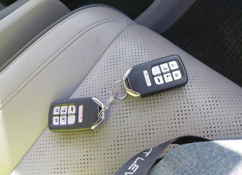 Photo 11 of 2022 Honda Odyssey ELITE (VIN 5FNRL6H95NB011881)