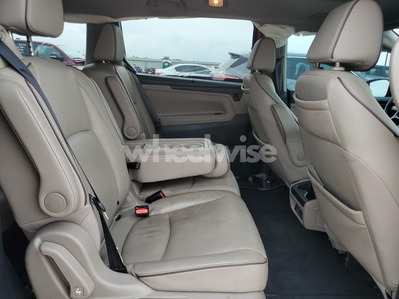 Photo 11 of 2024 HONDA ODYSSEY ELITE (VIN 5FNRL6H95RB003768)