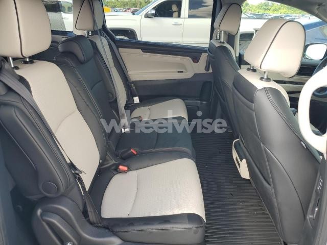 Photo 4 of 2025 HONDA ODYSSEY ELITE (VIN 5FNRL6H95SB020401)