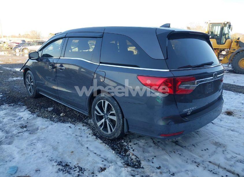 Photo 3 of 2020 Honda Odyssey ELITE (VIN 5FNRL6H96LB039685)