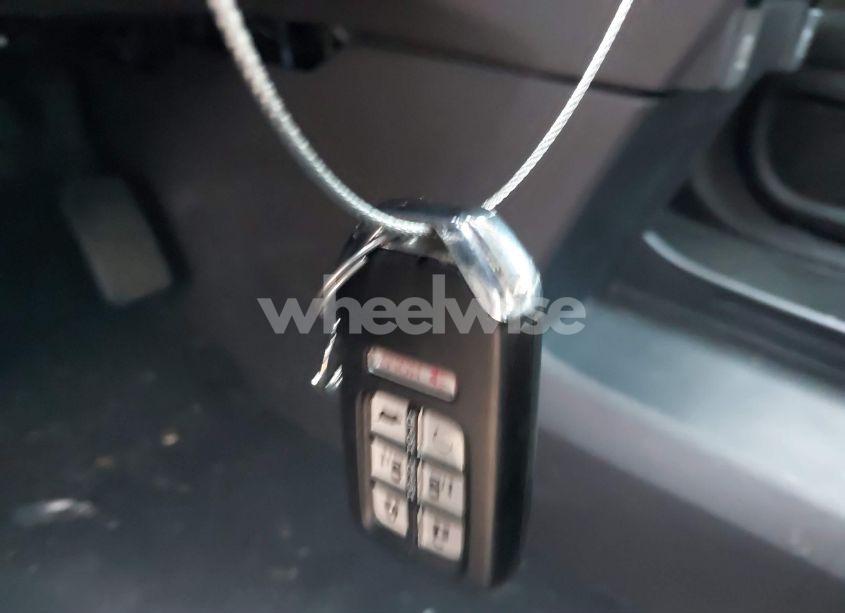 Photo 11 of 2018 Honda Odyssey ELITE (VIN 5FNRL6H97JB027638)