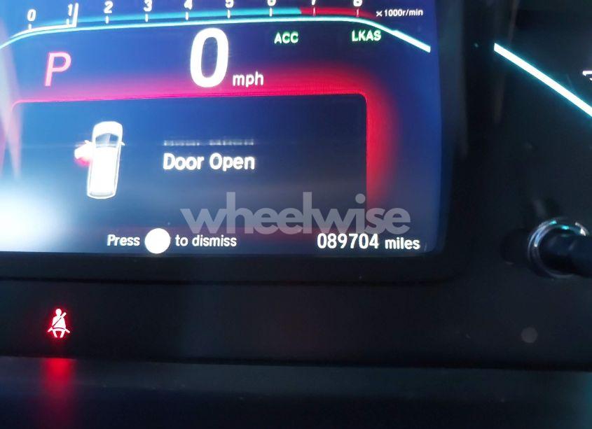 Photo 7 of 2018 Honda Odyssey ELITE (VIN 5FNRL6H97JB027638)