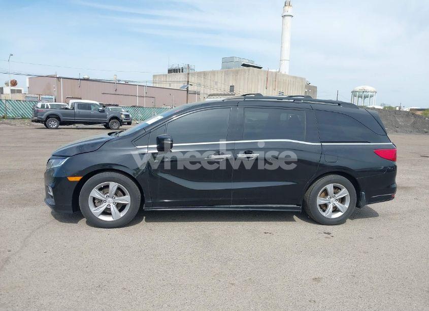 Photo 14 of 2018 Honda Odyssey ELITE (VIN 5FNRL6H97JB052748)
