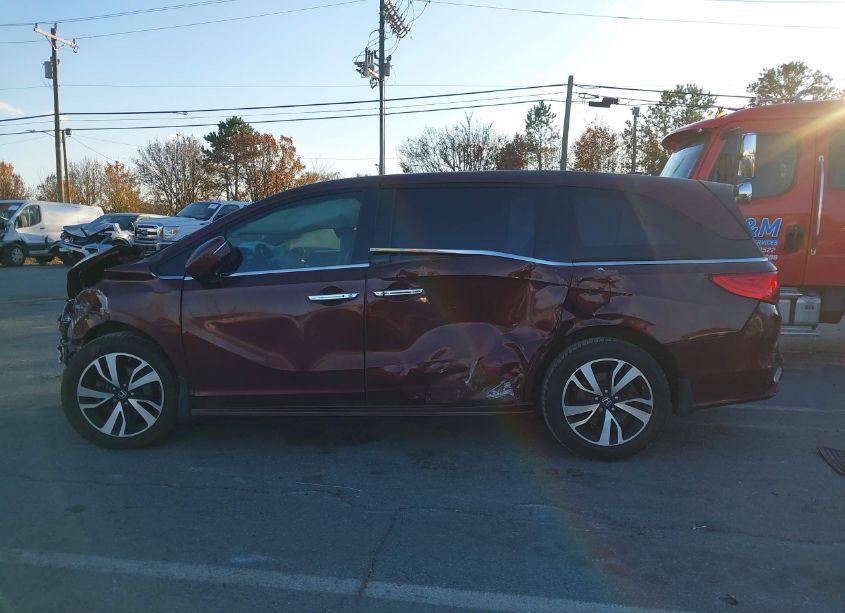 Photo 14 of 2019 Honda Odyssey ELITE (VIN 5FNRL6H97KB010260)