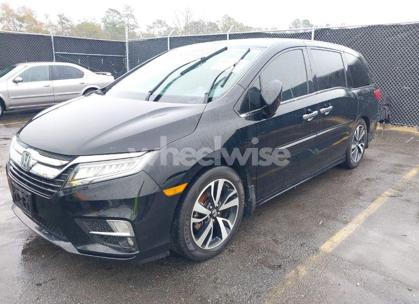 Photo 2 of 2019 Honda Odyssey ELITE (VIN 5FNRL6H97KB015202)