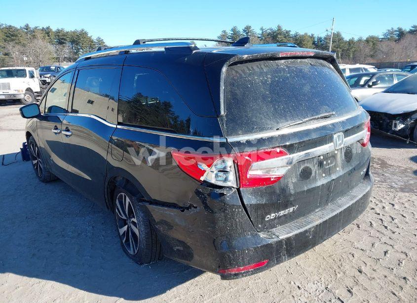 Photo 14 of 2018 Honda Odyssey ELITE (VIN 5FNRL6H98JB018141)