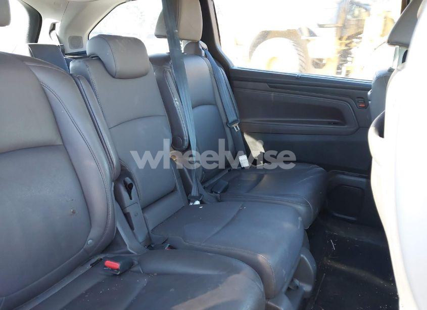 Photo 8 of 2018 Honda Odyssey ELITE (VIN 5FNRL6H98JB018141)