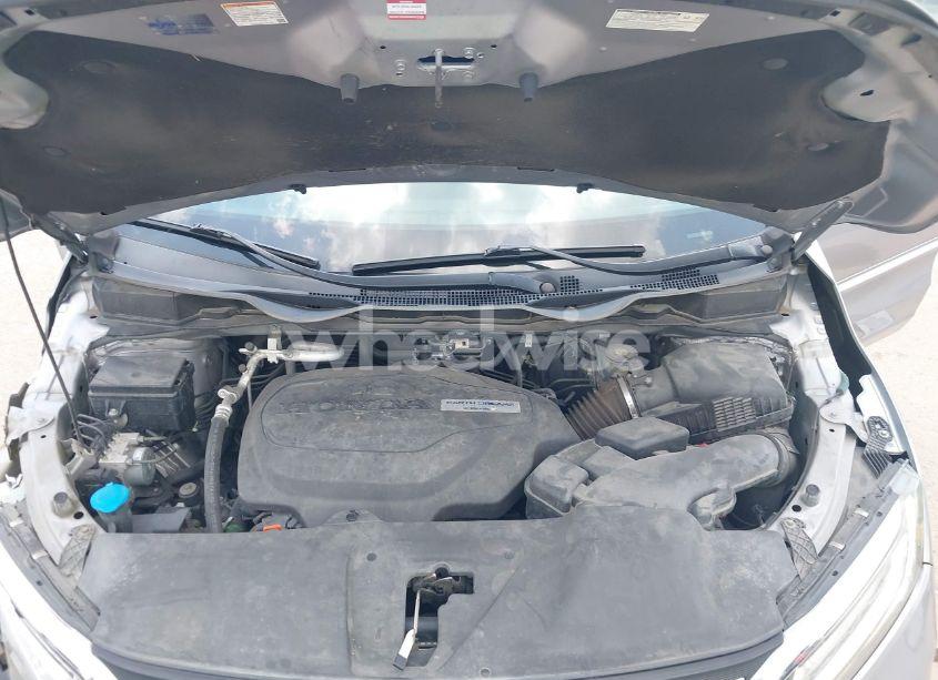 Photo 10 of 2018 Honda Odyssey ELITE (VIN 5FNRL6H98JB062513)