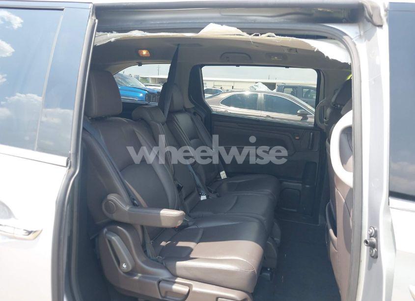 Photo 8 of 2018 Honda Odyssey ELITE (VIN 5FNRL6H98JB062513)