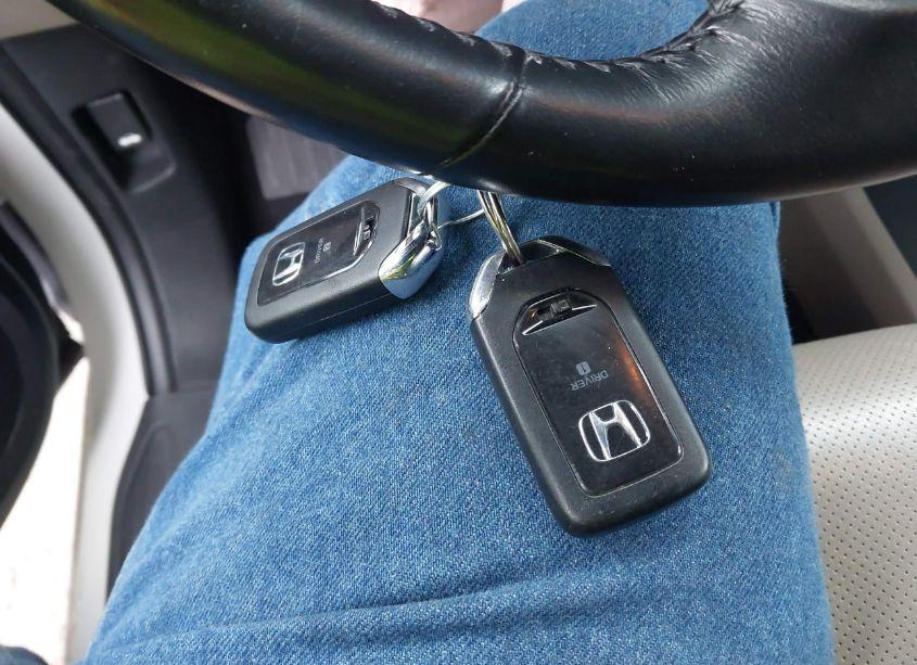 Photo 11 of 2019 Honda Odyssey ELITE (VIN 5FNRL6H98KB038472)