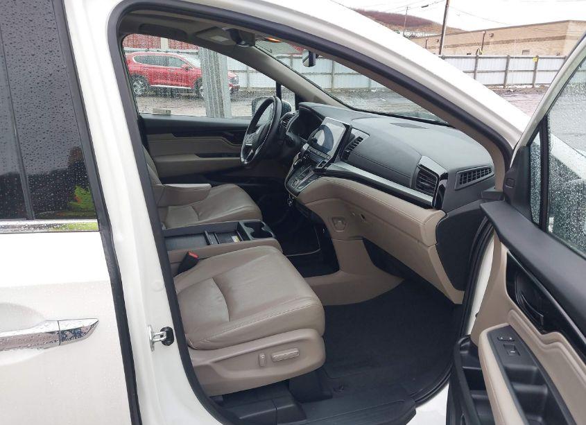 Photo 5 of 2019 Honda Odyssey ELITE (VIN 5FNRL6H98KB038472)