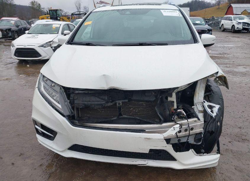 Photo 6 of 2019 Honda Odyssey ELITE (VIN 5FNRL6H98KB038472)