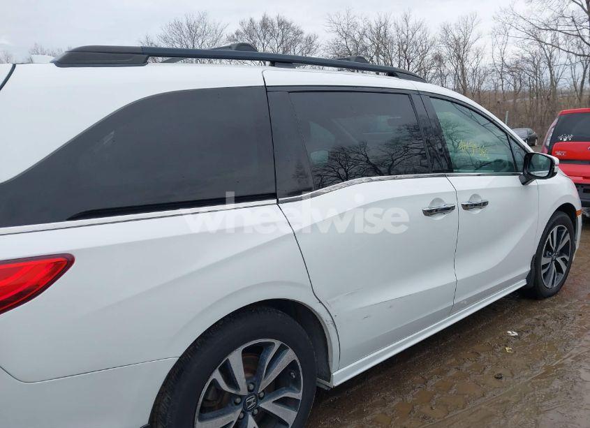 Photo 13 of 2020 Honda Odyssey ELITE (VIN 5FNRL6H98LB010737)