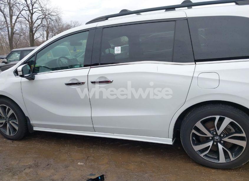 Photo 14 of 2020 Honda Odyssey ELITE (VIN 5FNRL6H98LB010737)