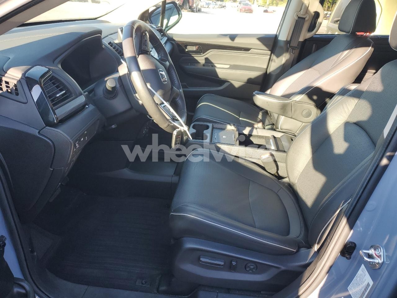 Photo 7 of 2025 HONDA ODYSSEY ELITE (VIN 5FNRL6H98SB050170)