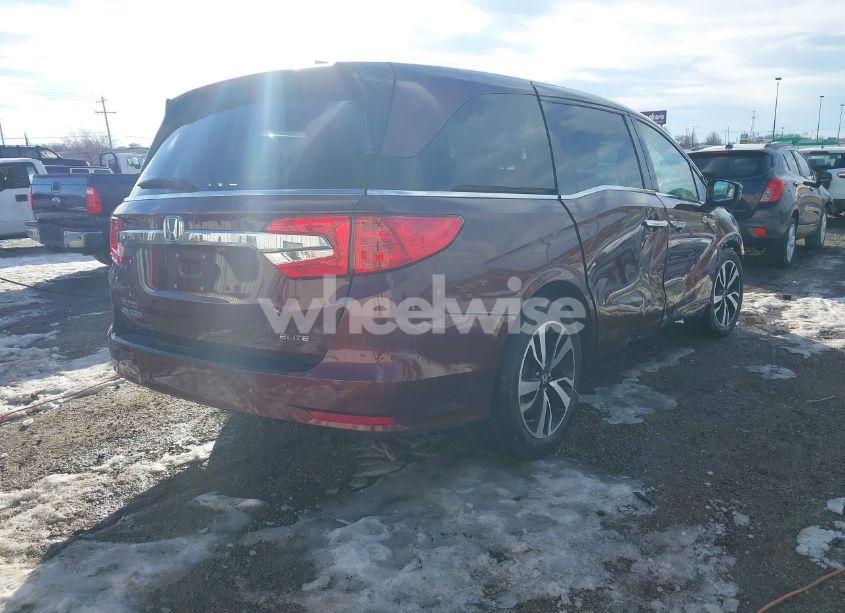 Photo 4 of 2019 Honda Odyssey ELITE (VIN 5FNRL6H99KB074154)