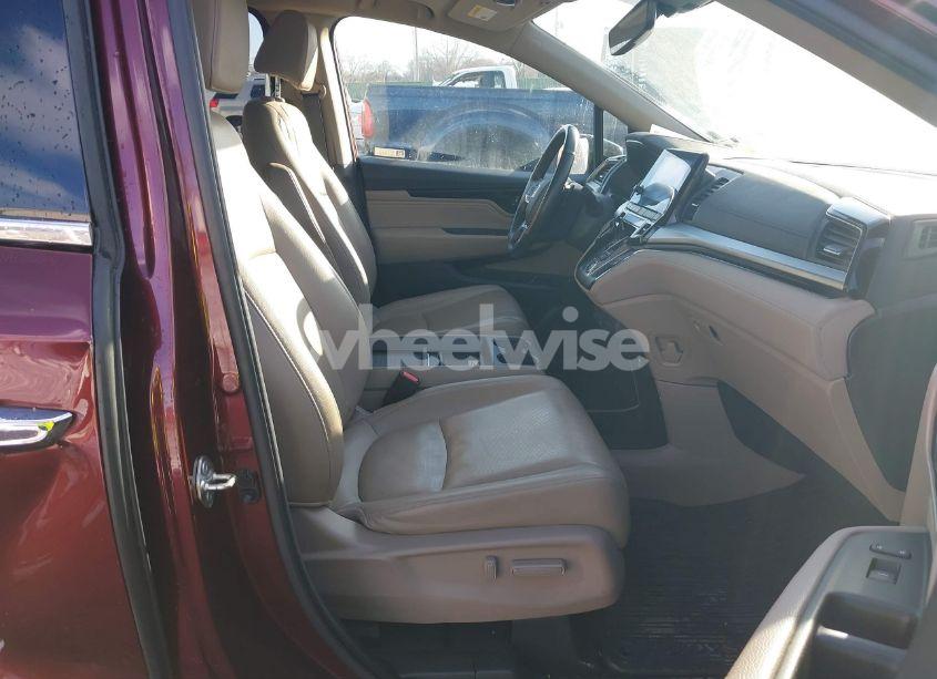 Photo 5 of 2019 Honda Odyssey ELITE (VIN 5FNRL6H99KB074154)