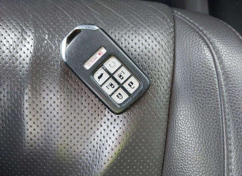 Photo 11 of 2020 Honda Odyssey ELITE (VIN 5FNRL6H99LB041981)