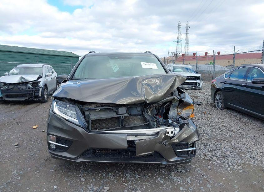 Photo 13 of 2020 Honda Odyssey ELITE (VIN 5FNRL6H99LB041981)