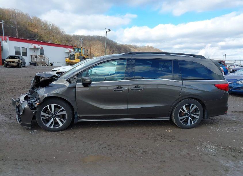 Photo 15 of 2020 Honda Odyssey ELITE (VIN 5FNRL6H99LB041981)