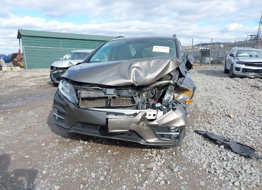 Photo 6 of 2020 Honda Odyssey ELITE (VIN 5FNRL6H99LB041981)