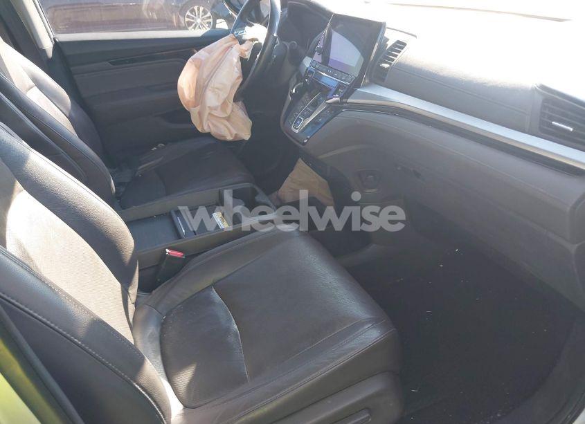 Photo 5 of 2020 Honda Odyssey ELITE (VIN 5FNRL6H99LB055508)