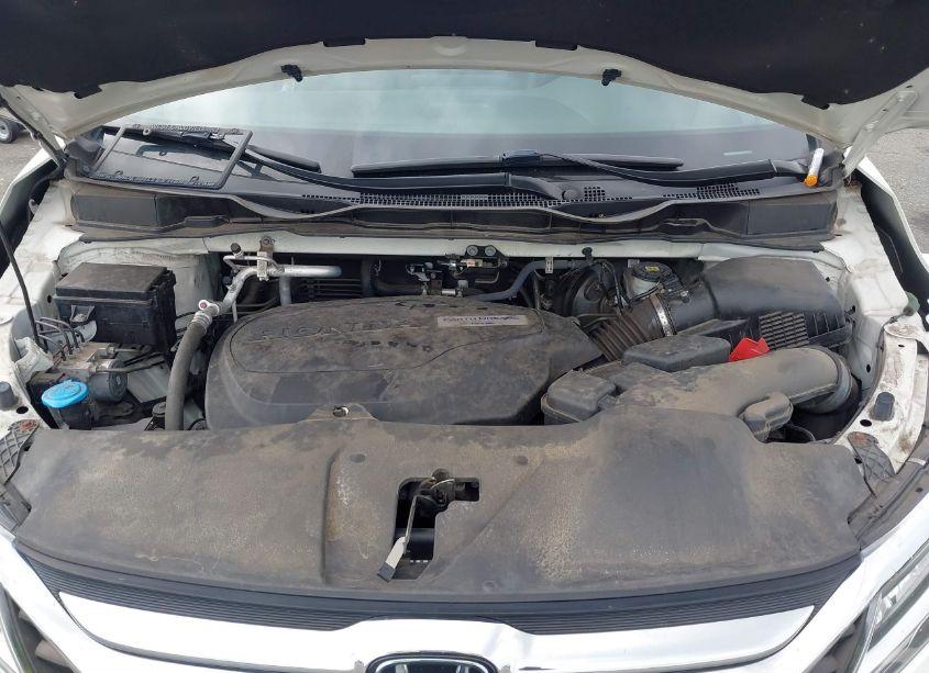 Photo 10 of 2019 Honda Odyssey ELITE (VIN 5FNRL6H9XKB020295)