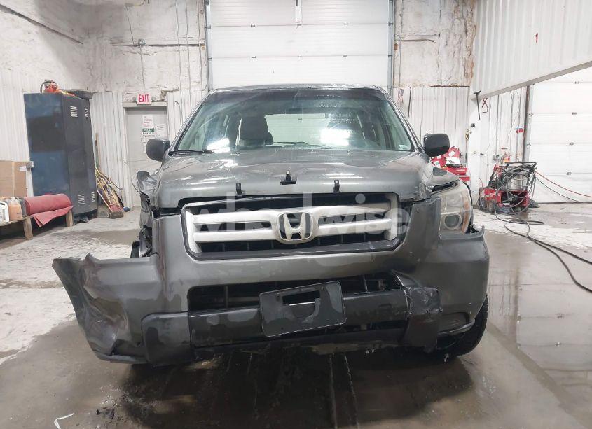 Photo 12 of 2007 Honda Pilot LX (VIN 5FNYF18107B018031)