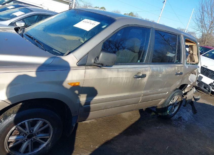 Photo 14 of 2006 Honda Pilot LX (VIN 5FNYF18136B000234)