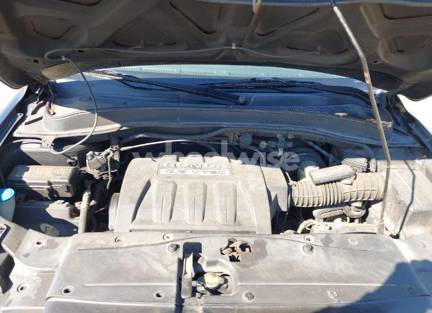 Photo 10 of 2006 Honda Pilot LX (VIN 5FNYF18136B010777)