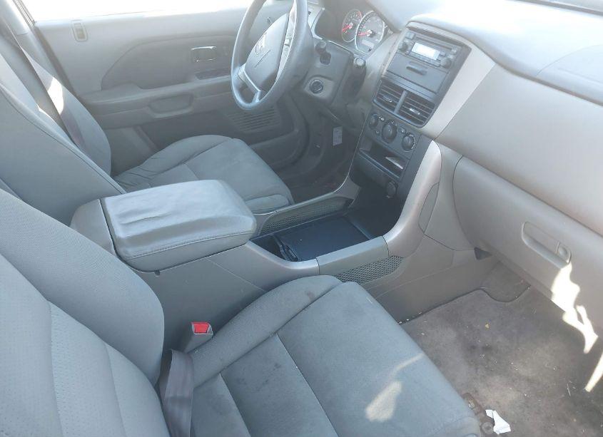 Photo 5 of 2007 Honda Pilot LX (VIN 5FNYF18177B029723)